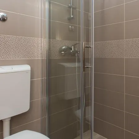 Apartments Anka Trsteno