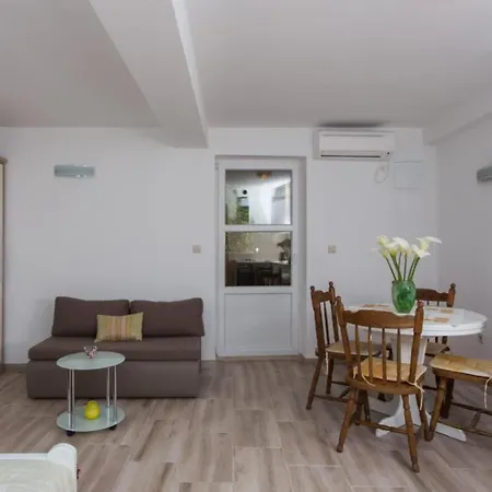 Apartments Anka